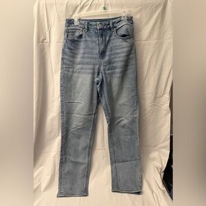 American Eagle Outfitters Women’s Slim Straight Light Blue Jeans